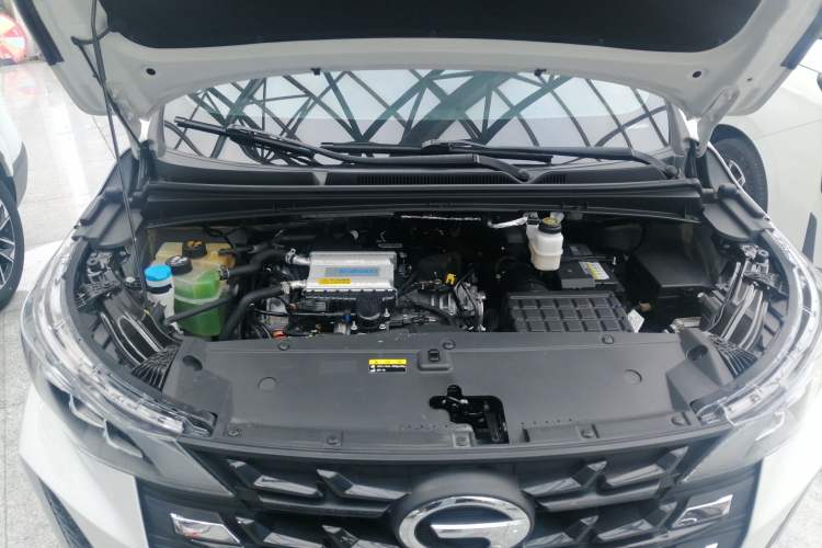 Used GAC Trumpchi M6 2023 PRO 270T DCT Luxury Edition Engine Bay