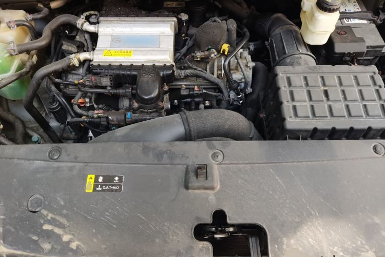 Used GAC Trumpchi M6 2023 PRO 270T DCT Elite Edition Engine Bay