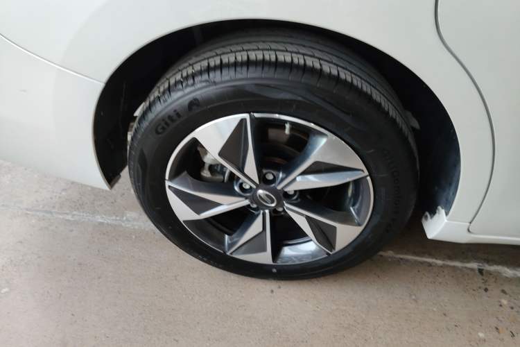 Used GAC Trumpchi M6 2023 PRO 270T DCT Luxury Edition Exterior 3