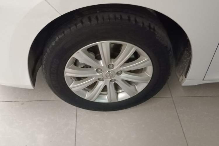 Used GAC Trumpchi M6 2023 PRO 270T DCT Elite Edition Exterior 4