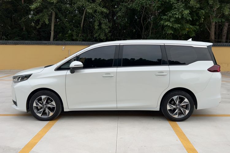 Used GAC Trumpchi M6 2023 PRO 270T DCT Luxury Edition Exterior 4