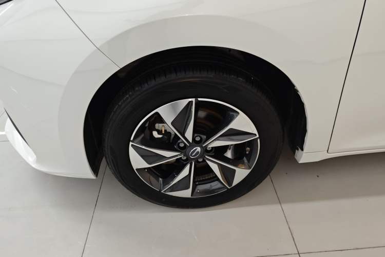 Used GAC Trumpchi M6 2023 PRO 270T DCT Luxury Edition Exterior 4