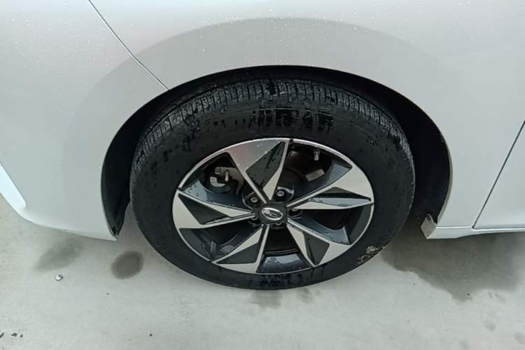 Used GAC Trumpchi M6 2023 PRO 270T DCT Luxury Edition Exterior 4