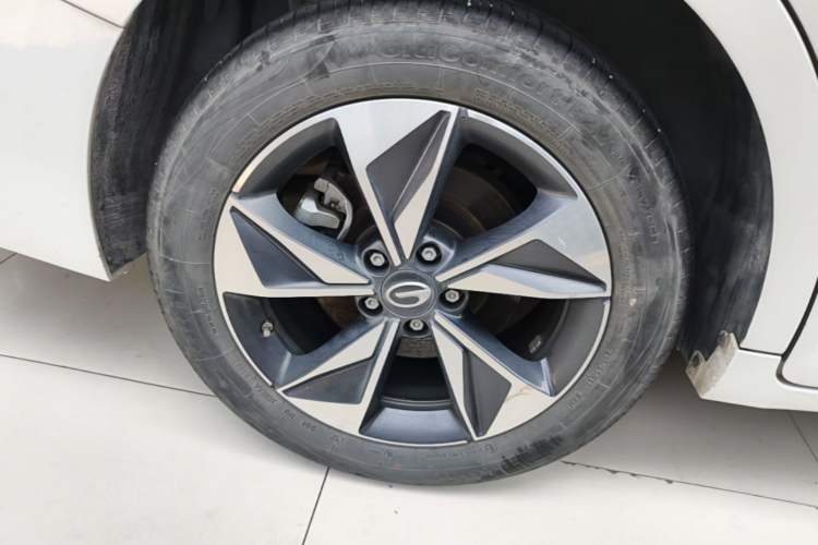 Used GAC Trumpchi M6 2023 PRO 270T DCT Luxury Edition Exterior 5