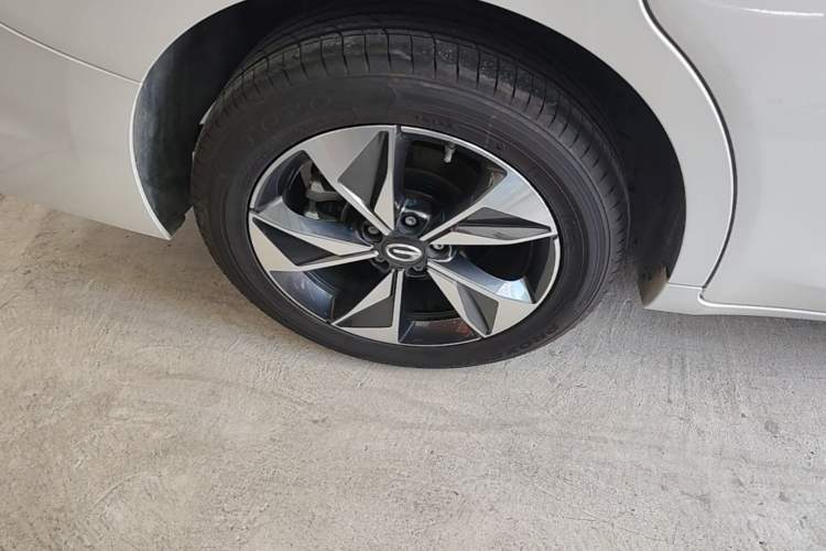 Used GAC Trumpchi M6 2023 PRO 270T DCT Luxury Edition Exterior 5