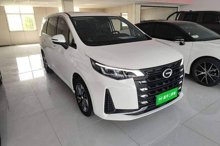 Used GAC Trumpchi M6 2023 PRO 270T DCT Luxury Edition Front Right 45 Deg