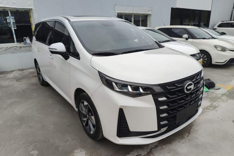 Used GAC Trumpchi M6 2023 PRO 270T DCT Luxury Edition Front Right 45 Deg