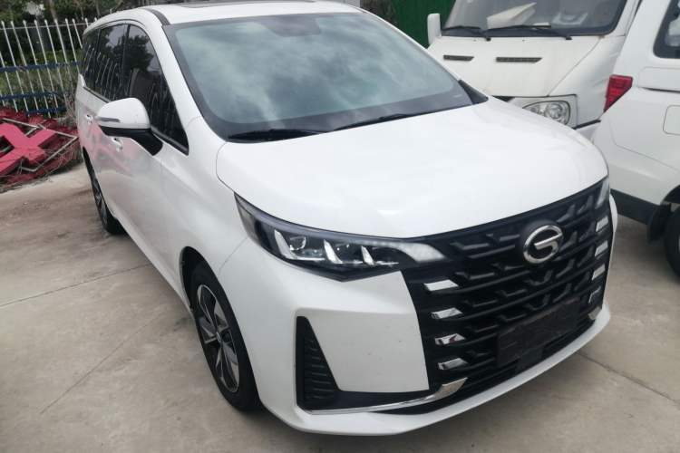 Used GAC Trumpchi M6 2023 PRO 270T DCT Luxury Edition Front Right 45 Deg
