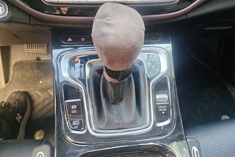 Used GAC Trumpchi M6 2023 PRO 270T DCT Luxury Edition Gear Lever