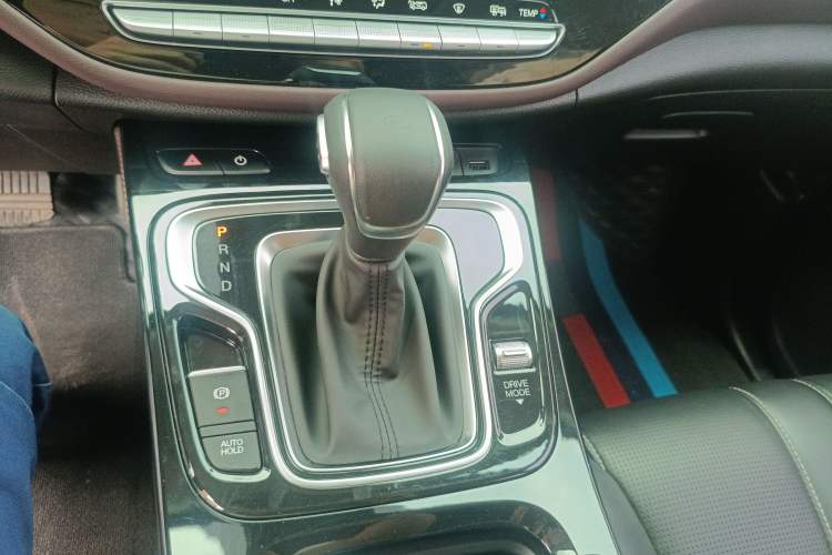 Used GAC Trumpchi M6 2023 PRO 270T DCT Luxury Edition Gear Lever