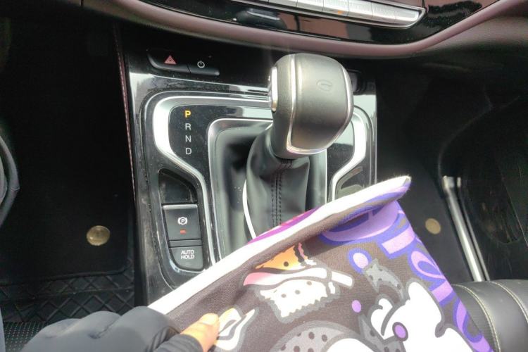 Used GAC Trumpchi M6 2023 PRO 270T DCT Luxury Edition Gear Lever