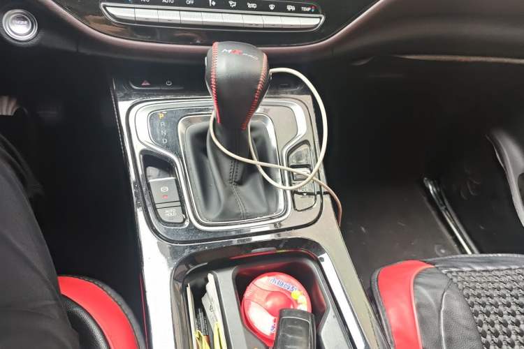 Used GAC Trumpchi M6 2023 PRO 270T DCT Luxury Edition Gear Lever