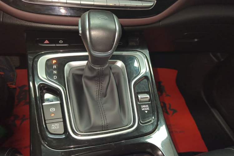 Used GAC Trumpchi M6 2023 PRO 270T DCT Luxury Edition Gear Lever