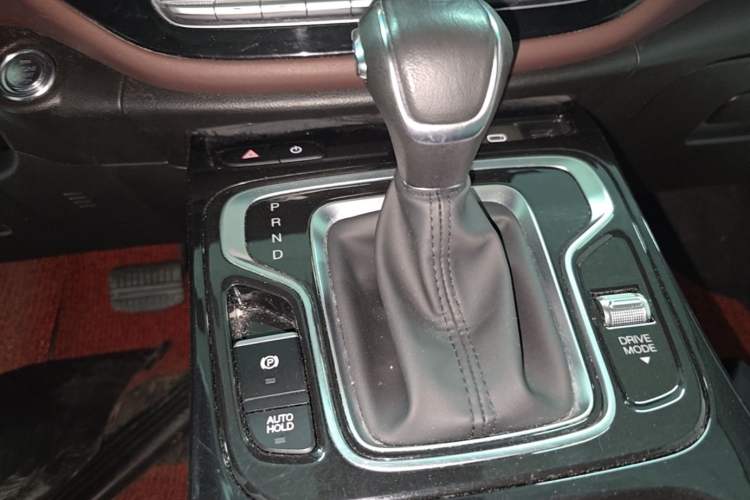Used GAC Trumpchi M6 2023 PRO 270T DCT Luxury Edition Gear Lever