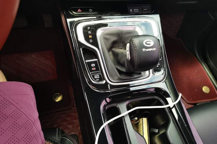 Used GAC Trumpchi M6 2023 PRO 270T DCT Luxury Edition Gear Lever