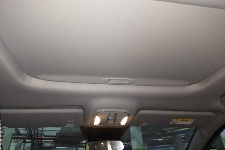 Used GAC Trumpchi M6 2023 PRO 270T DCT Luxury Edition Headliner