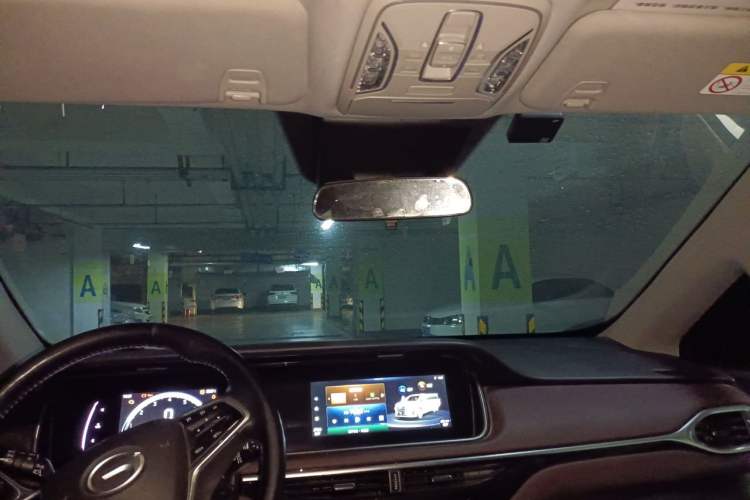 Used GAC Trumpchi M6 2023 PRO 270T DCT Luxury Edition Headliner