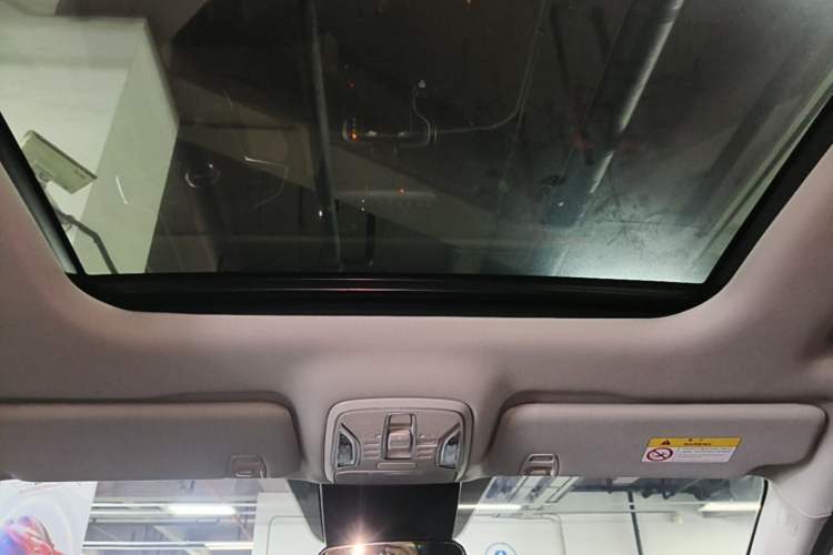 Used GAC Trumpchi M6 2023 PRO 270T DCT Luxury Edition Headliner