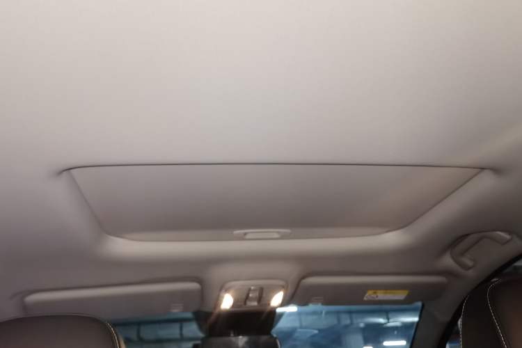 Used GAC Trumpchi M6 2023 PRO 270T DCT Luxury Edition Headliner