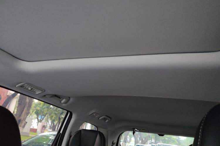 Used GAC Trumpchi M6 2023 PRO 270T DCT Luxury Edition Headliner