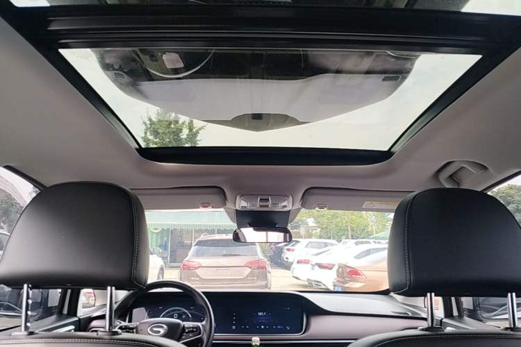 Used GAC Trumpchi M6 2023 PRO 270T DCT Luxury Edition Headliner