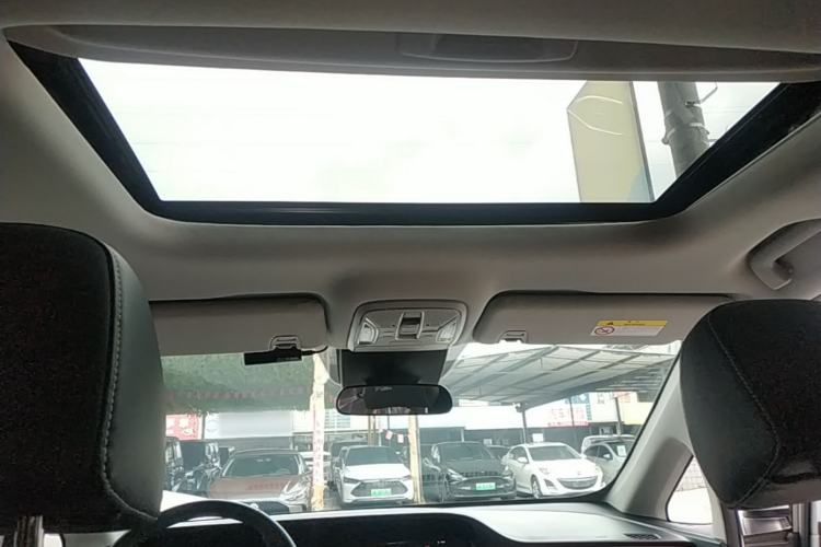 Used GAC Trumpchi M6 2023 PRO 270T DCT Luxury Edition Headliner