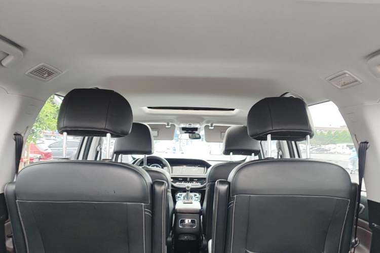 Used GAC Trumpchi M6 2023 PRO 270T DCT Luxury Edition Headliner