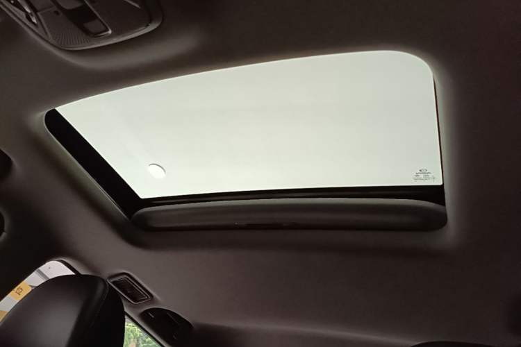 Used GAC Trumpchi M6 2023 PRO 270T DCT Luxury Edition Headliner
