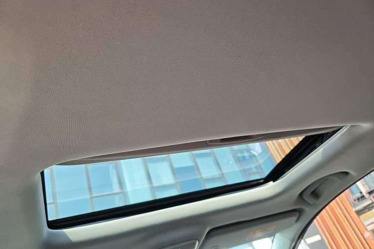 Used GAC Trumpchi M6 2023 PRO 270T DCT Luxury Edition Headliner
