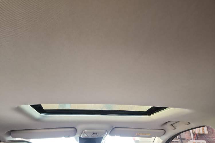Used GAC Trumpchi M6 2023 PRO 270T DCT Luxury Edition Headliner