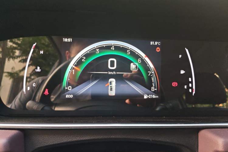 Used GAC Trumpchi M6 2023 PRO 270T DCT Elite Edition Instrument Cluster