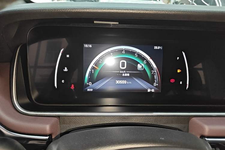 Used GAC Trumpchi M6 2023 PRO 270T DCT Luxury Edition Instrument Cluster