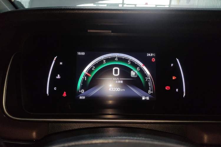 Used GAC Trumpchi M6 2023 PRO 270T DCT Elite Edition Instrument Cluster