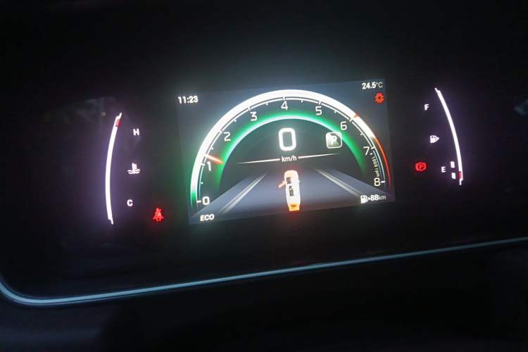 Used GAC Trumpchi M6 2023 PRO 270T DCT Luxury Edition Instrument Cluster
