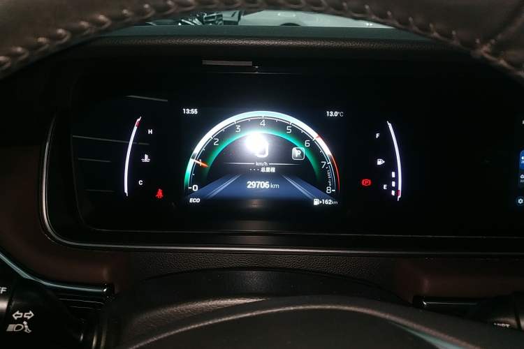 Used GAC Trumpchi M6 2023 PRO 270T DCT Luxury Edition Instrument Cluster
