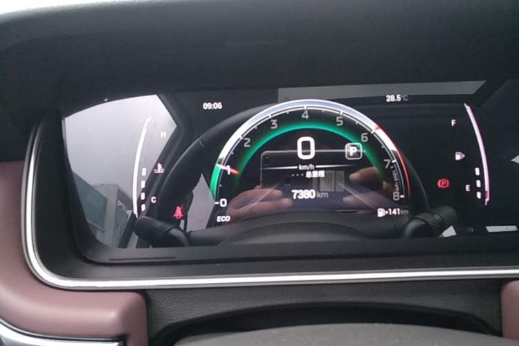 Used GAC Trumpchi M6 2023 PRO 270T DCT Luxury Edition Instrument Cluster