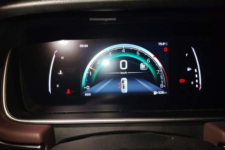 Used GAC Trumpchi M6 2023 PRO 270T DCT Elite Edition Instrument Cluster