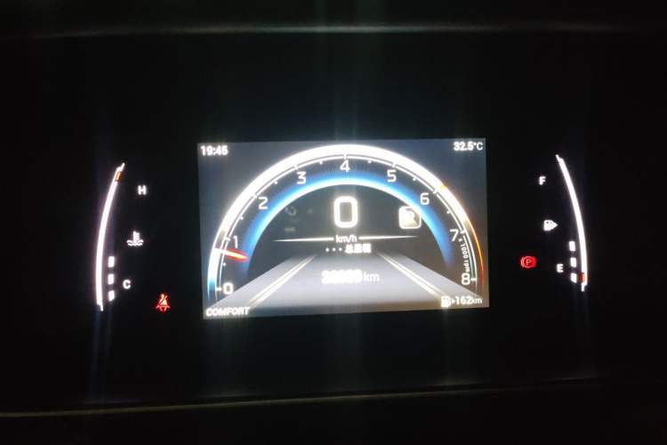 Used GAC Trumpchi M6 2023 PRO 270T DCT Luxury Edition Instrument Cluster
