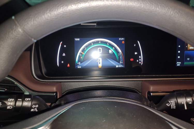 Used GAC Trumpchi M6 2023 PRO 270T DCT Elite Edition Instrument Cluster