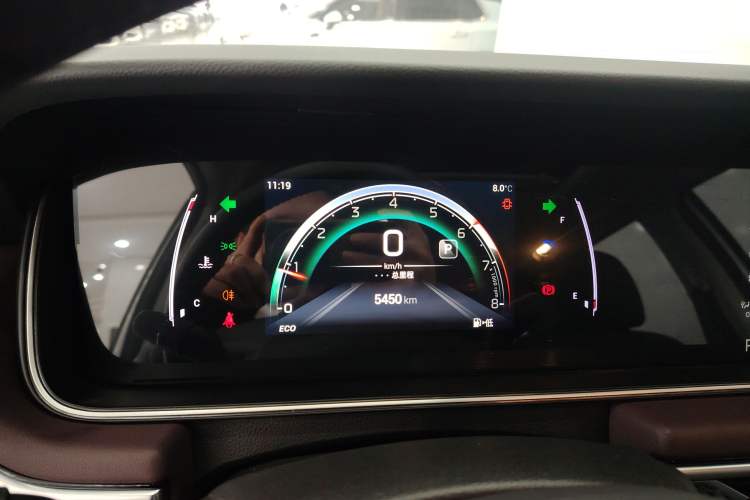 Used GAC Trumpchi M6 2023 PRO 270T DCT Luxury Edition Instrument Cluster