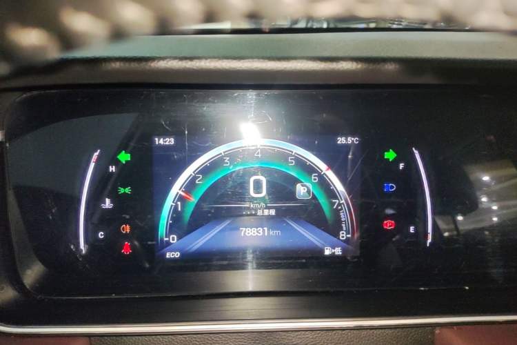 Used GAC Trumpchi M6 2023 PRO 270T DCT Luxury Edition Instrument Cluster