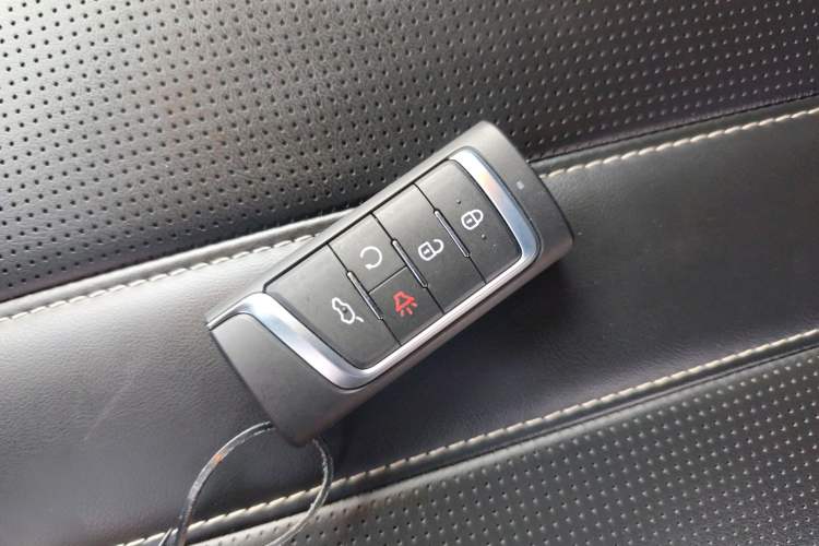 Used GAC Trumpchi M6 2023 PRO 270T DCT Prestige Edition Interior 1