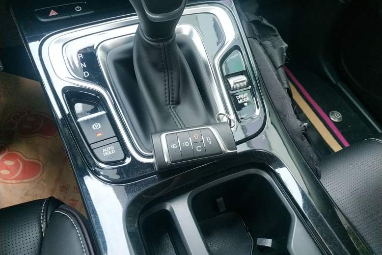 Used GAC Trumpchi M6 2023 PRO 270T DCT Luxury Edition Interior 1