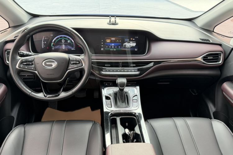 Used GAC Trumpchi M6 2023 PRO 270T DCT Luxury Edition Interior 1