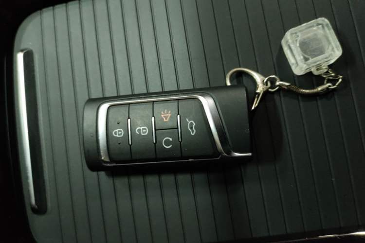 Used GAC Trumpchi M6 2023 PRO 270T DCT Luxury Edition Interior 1