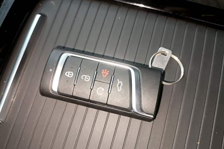 Used GAC Trumpchi M6 2023 PRO 270T DCT Luxury Edition Interior 1