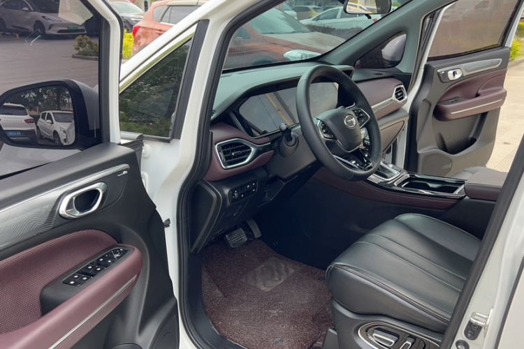 Used GAC Trumpchi M6 2023 PRO 270T DCT Luxury Edition Interior 1