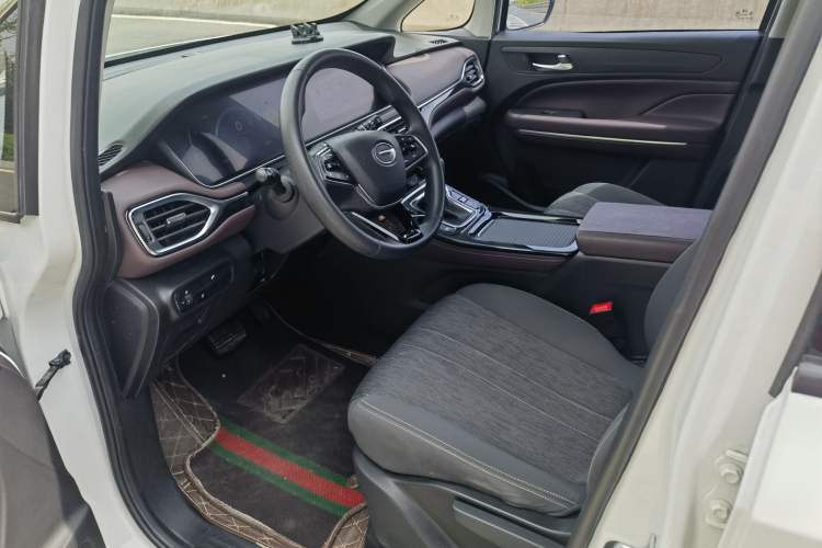 Used GAC Trumpchi M6 2023 PRO 270T DCT Elite Edition Interior 1