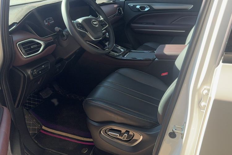 Used GAC Trumpchi M6 2023 PRO 270T DCT Luxury Edition Interior 1