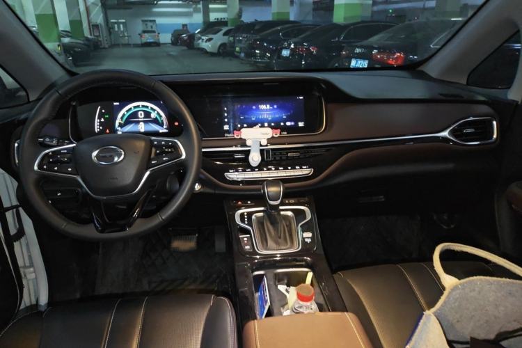 Used GAC Trumpchi M6 2023 PRO 270T DCT Luxury Edition Interior 2